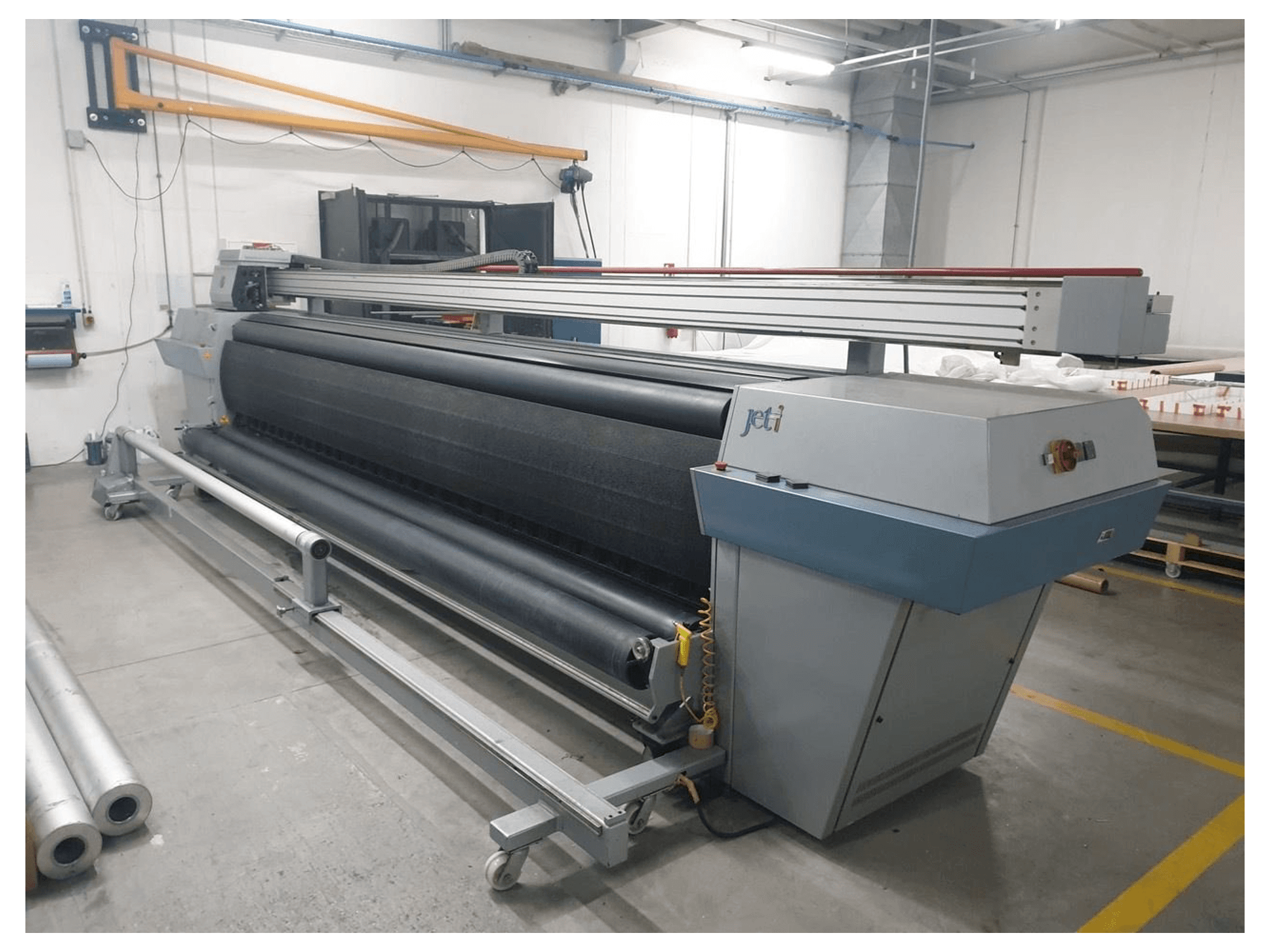 JETI 5000 Mašinos vaizdas iš priekio