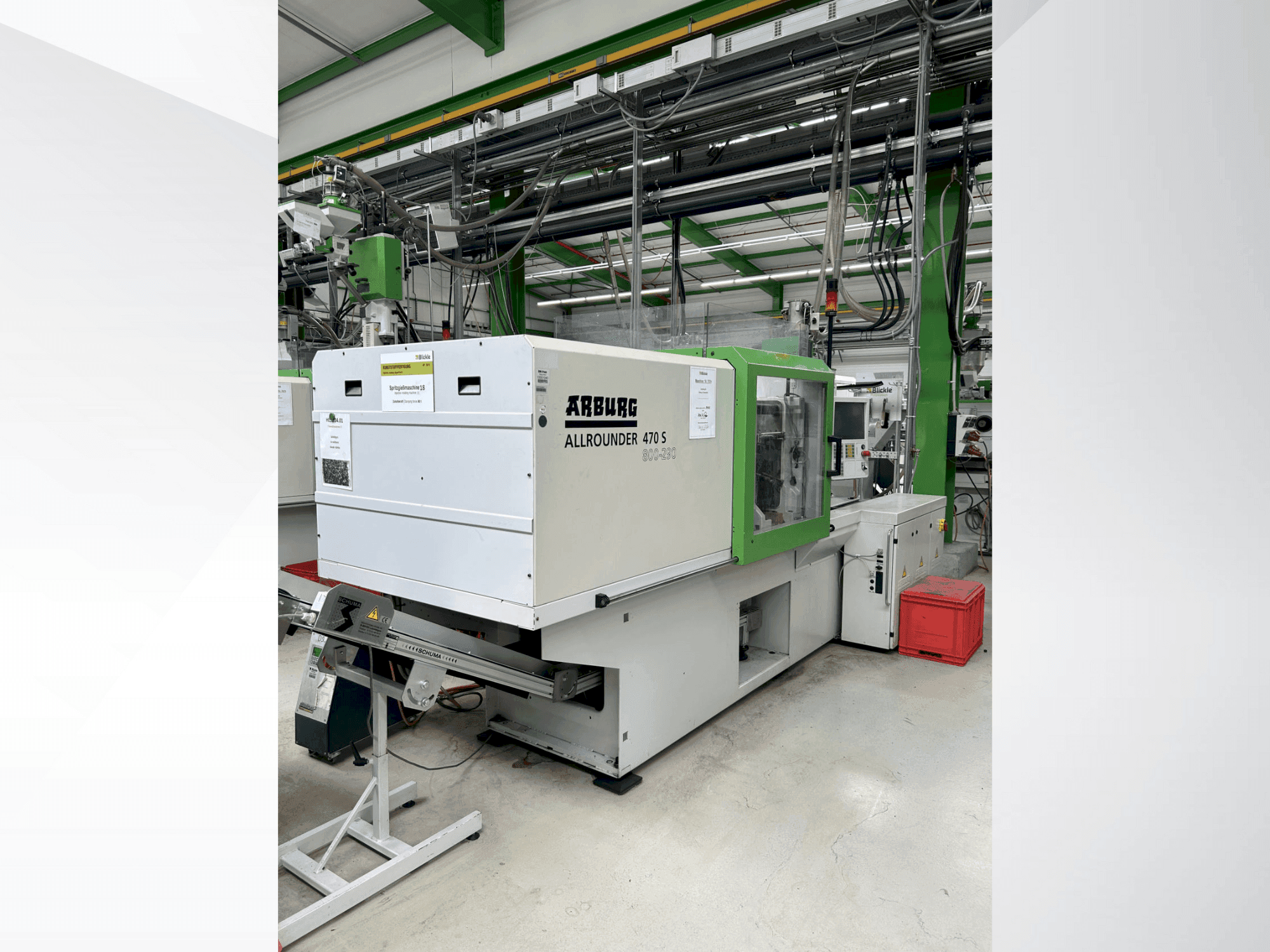 Arburg 470 S / 800-290 Mašinos vaizdas iš priekio