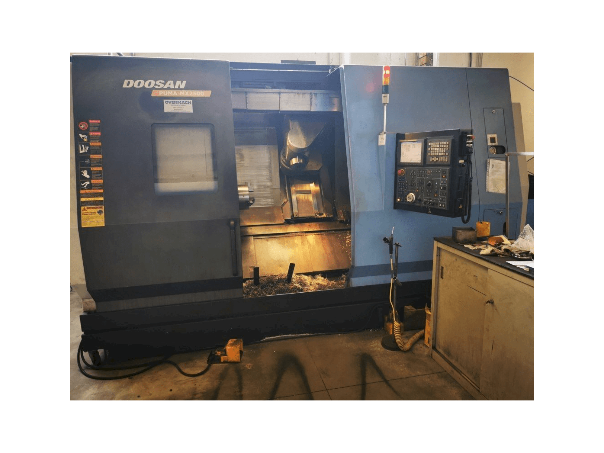 Doosan Puma MX 2500 Mašinos vaizdas iš priekio