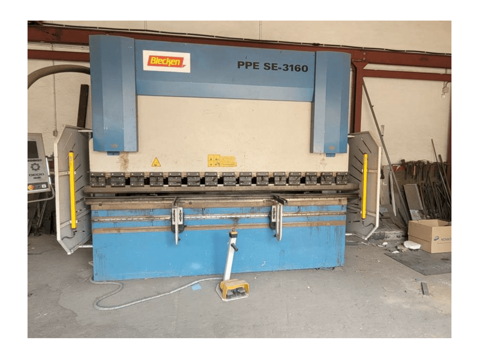 Blecken PPE SE-3160 Mašinos vaizdas iš priekio