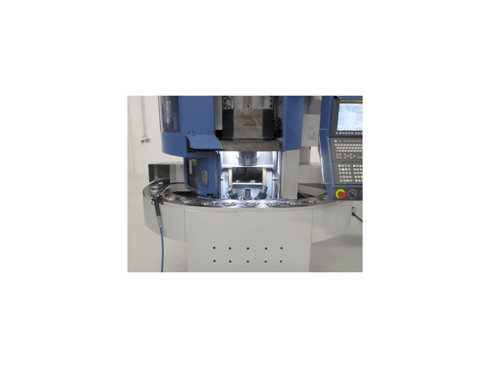 EMAG VL3 Mašinos vaizdas iš priekio