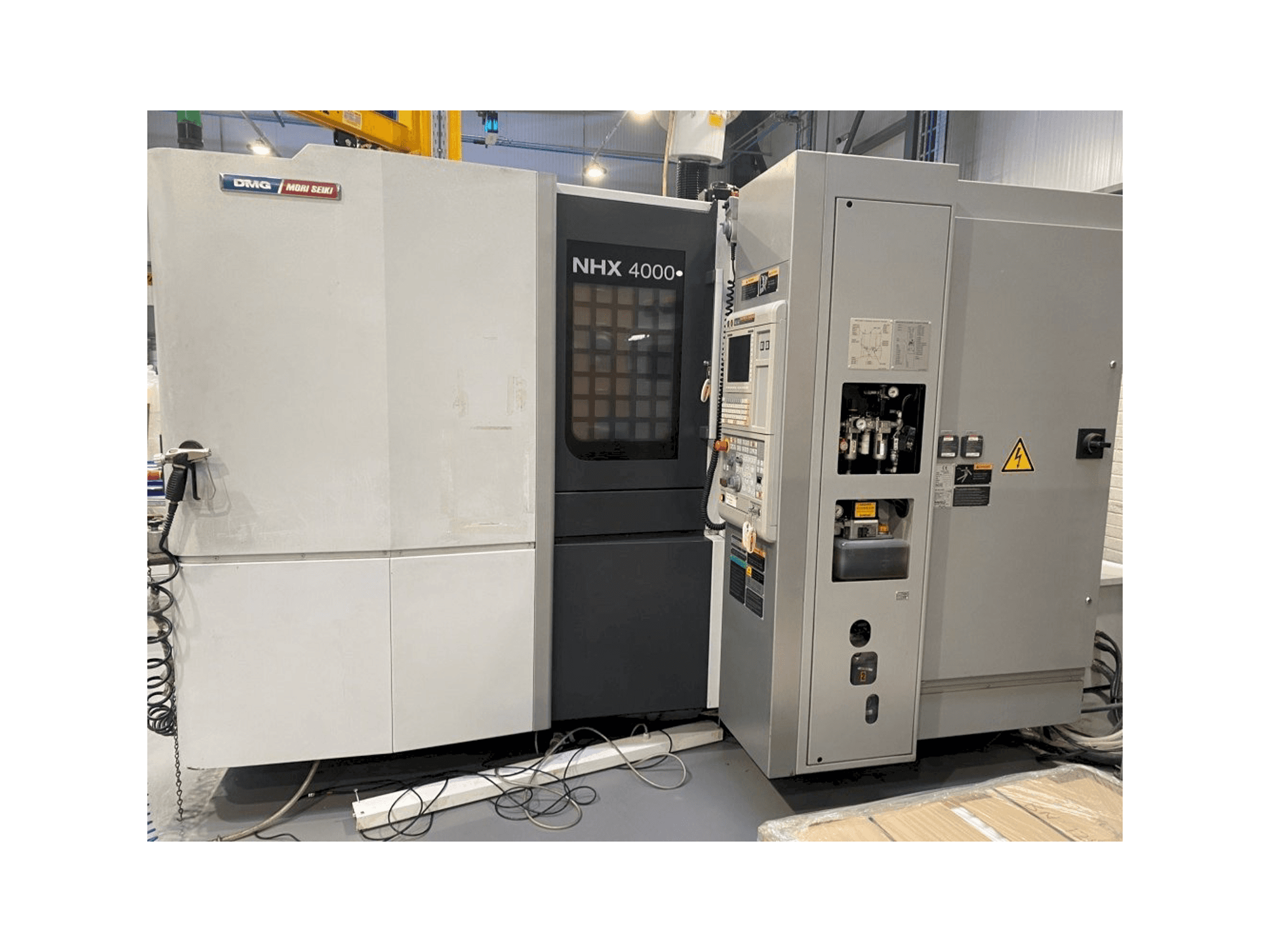 DMG Mori Seiki NHX4000 Mašinos vaizdas iš priekio