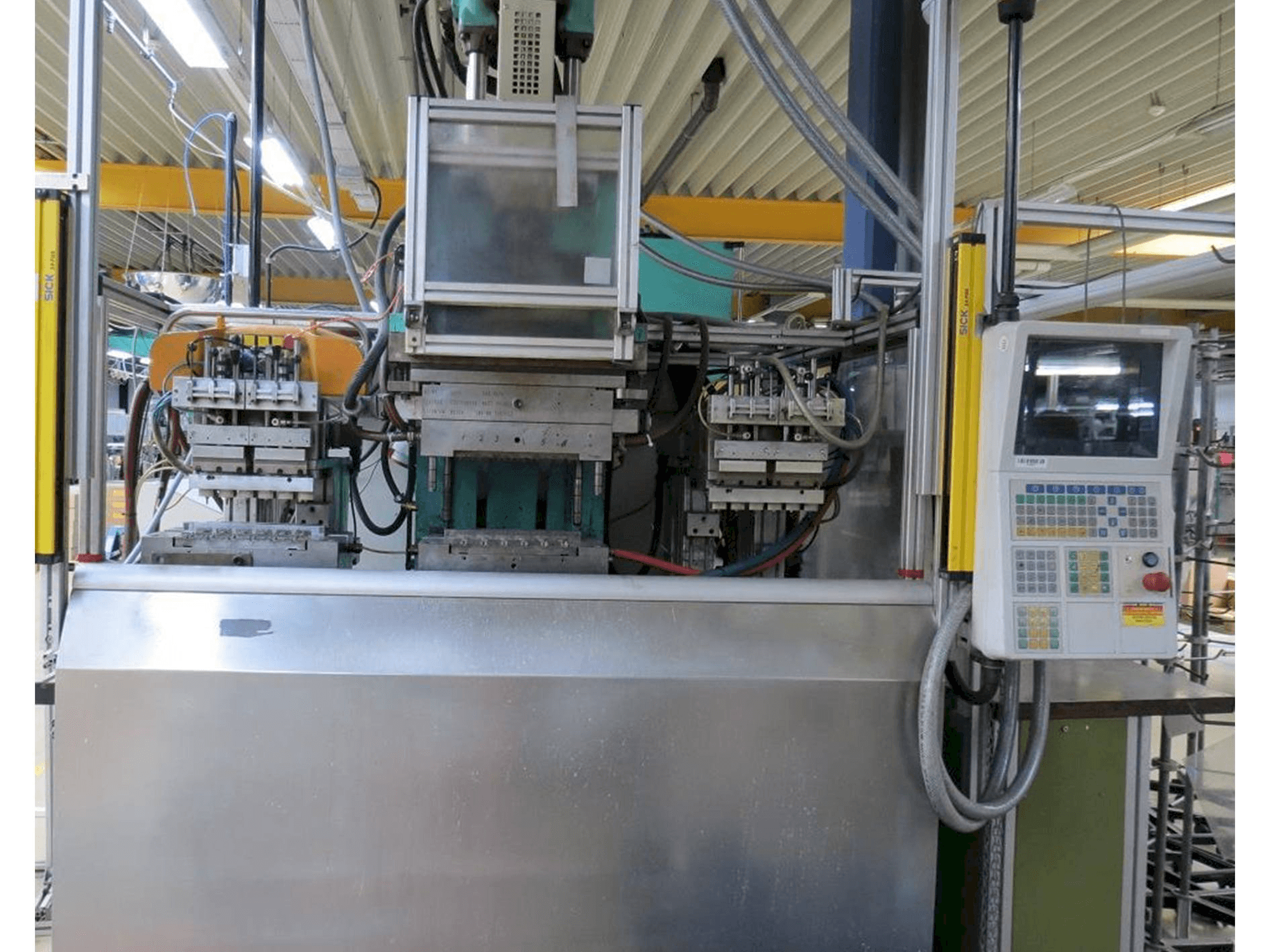 Arburg Allrounder CENTEX 270 C 400-100 Mašinos vaizdas iš priekio