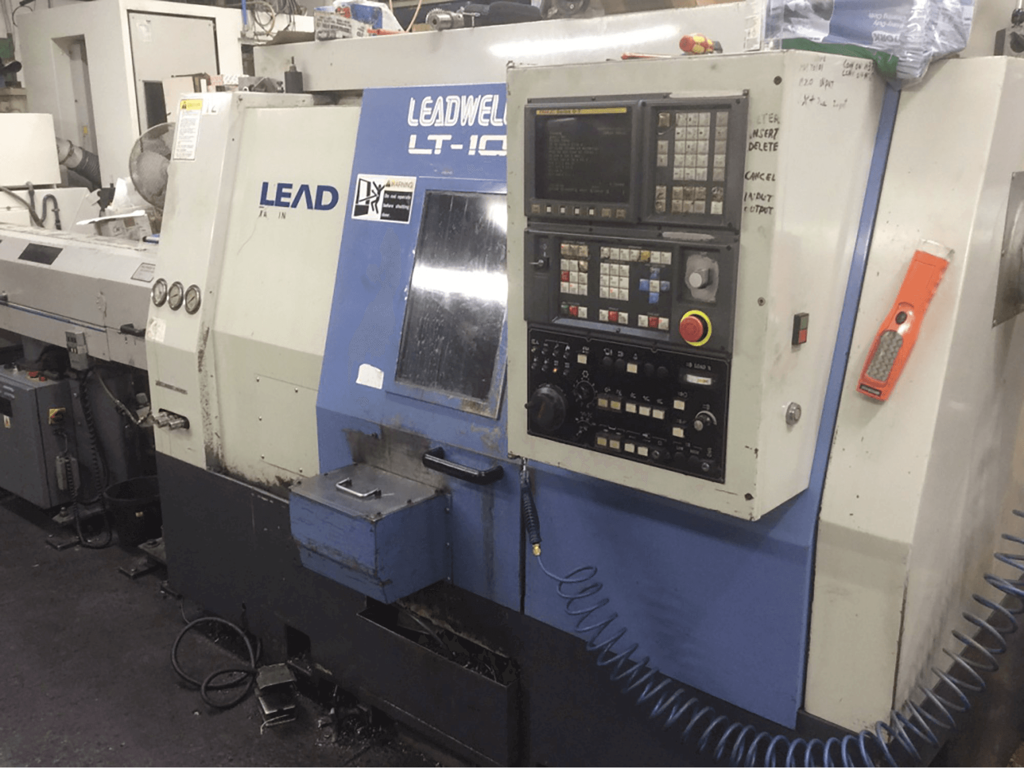Leadwell Mašinos vaizdasLT10 iš priekio