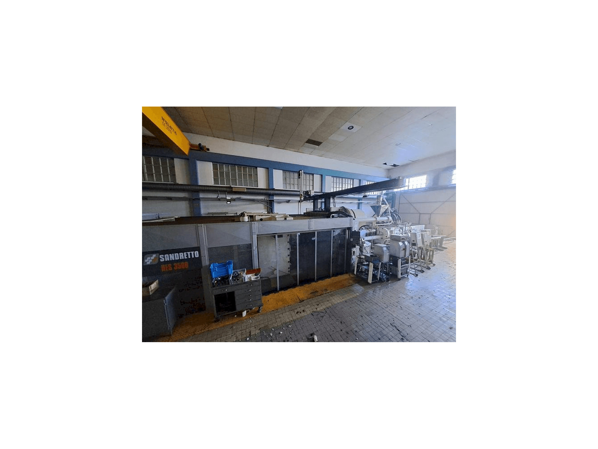 SANDRETTO HES 3500 Mašinos vaizdas iš priekio