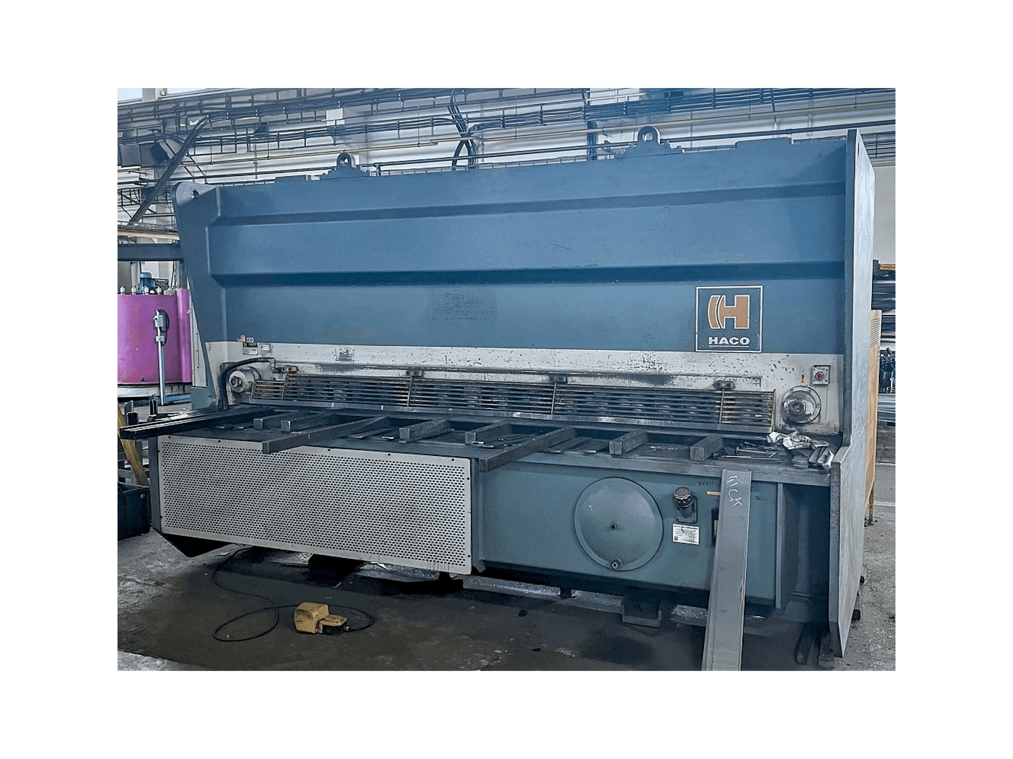 HACO HSLX 3016/18 SAB Mašinos vaizdas iš priekio