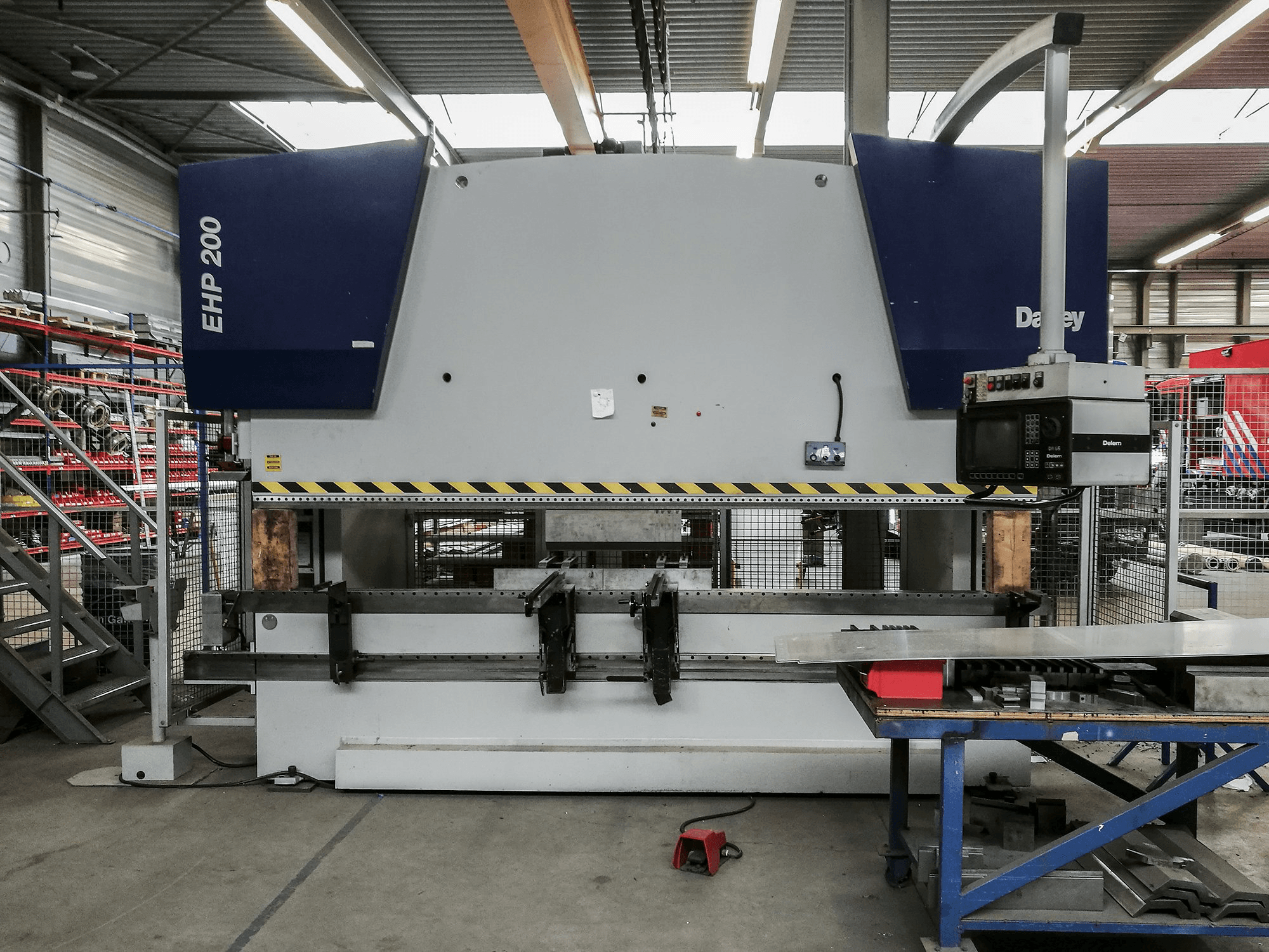 Darley EHP-LS200.36/31 Mašinos vaizdas iš priekio