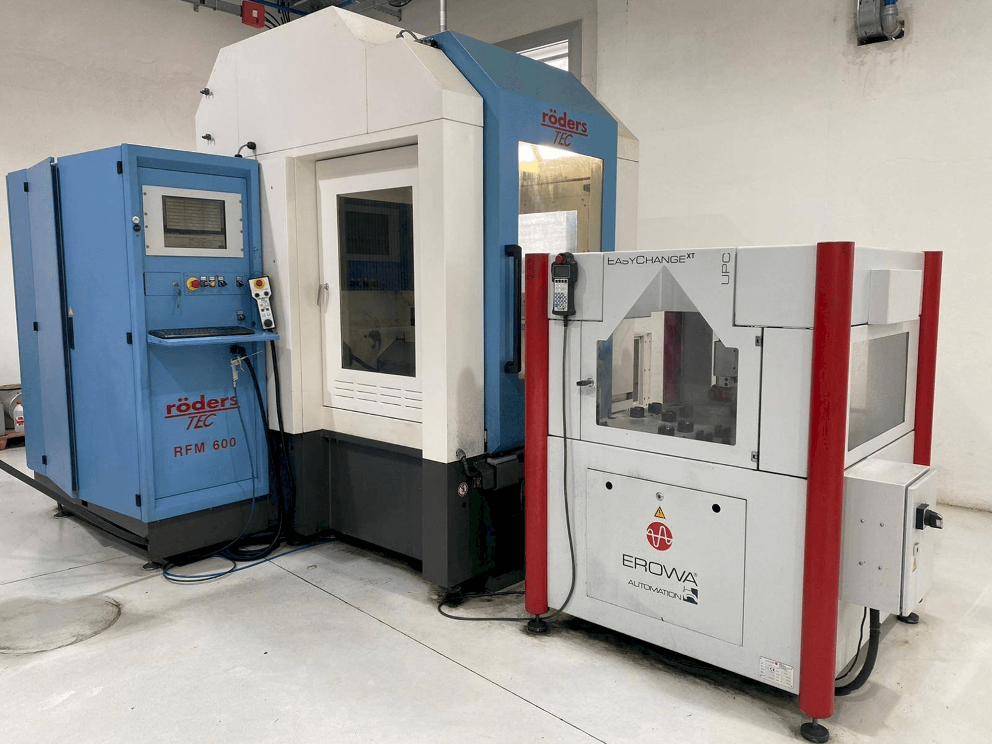 Roders RFM 600 Mašinos vaizdas iš priekio