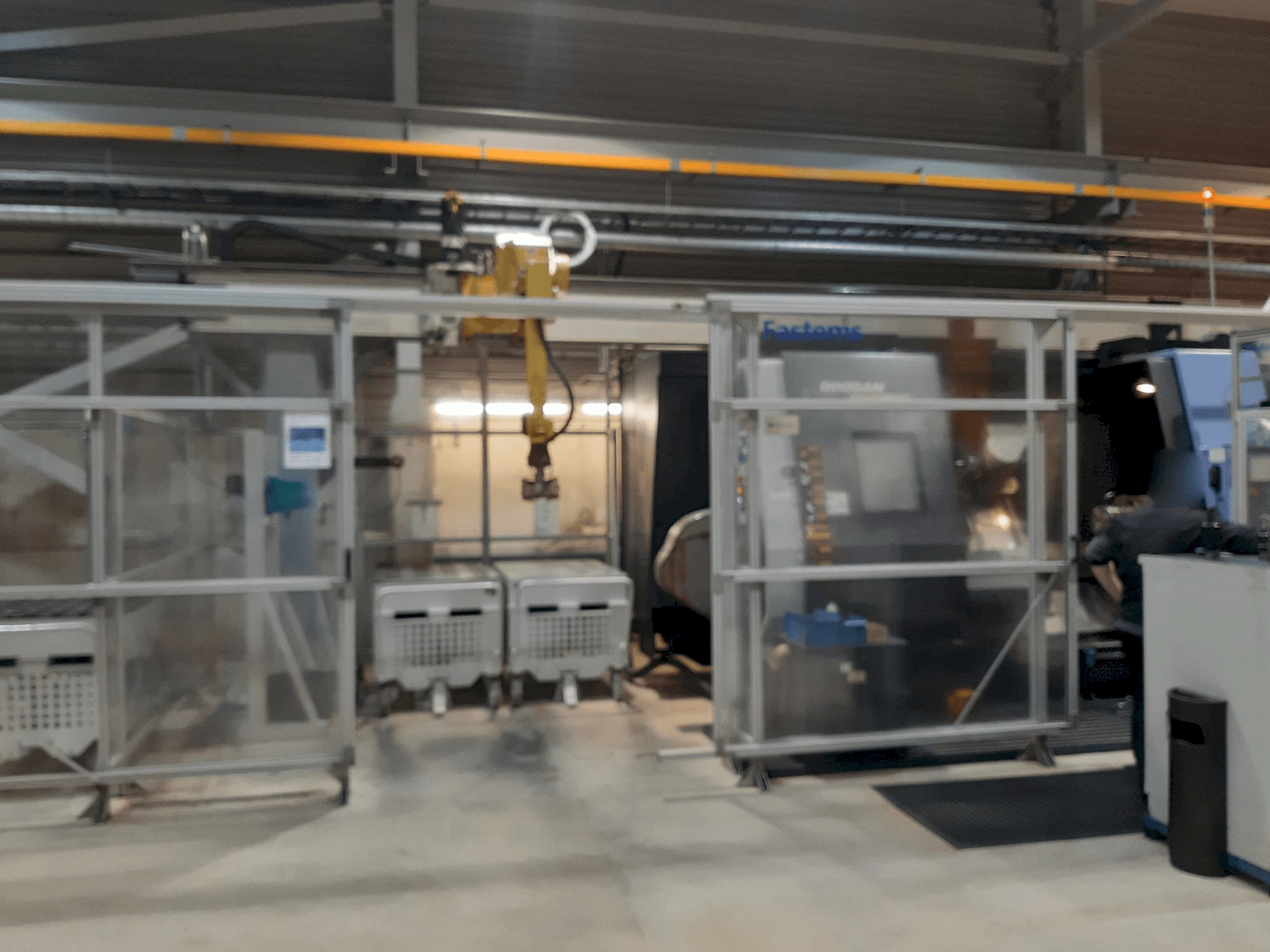 Fastems RPC-70 with Fanuc M-710iC Mašinos vaizdas iš priekio