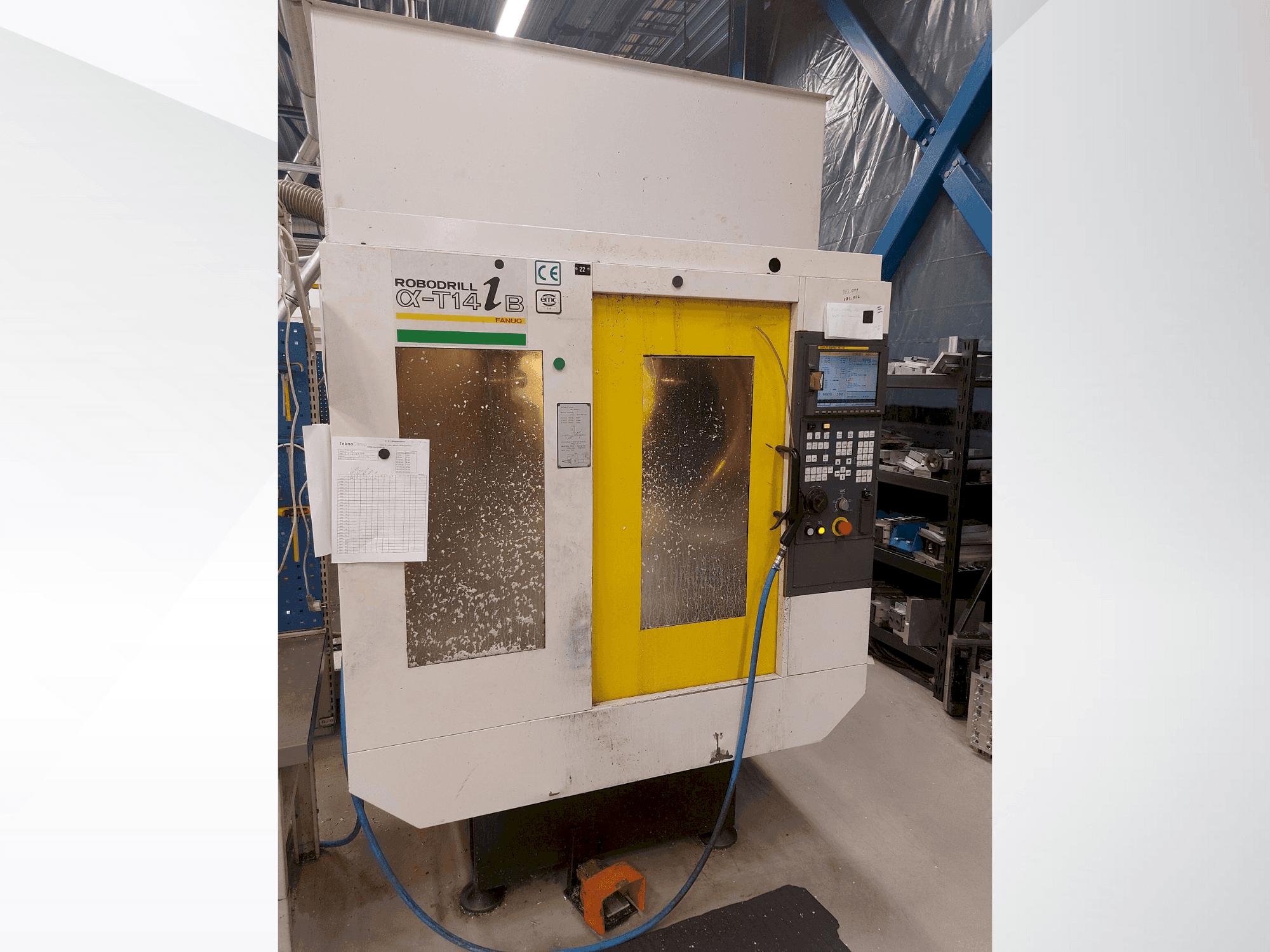 FANUC Robodrill α-T14iB Mašinos vaizdas iš priekio